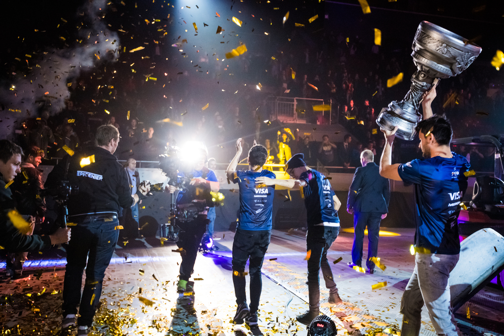 The Dawn of a New LoL Esports Era in EMEA - After 10 years of LoL