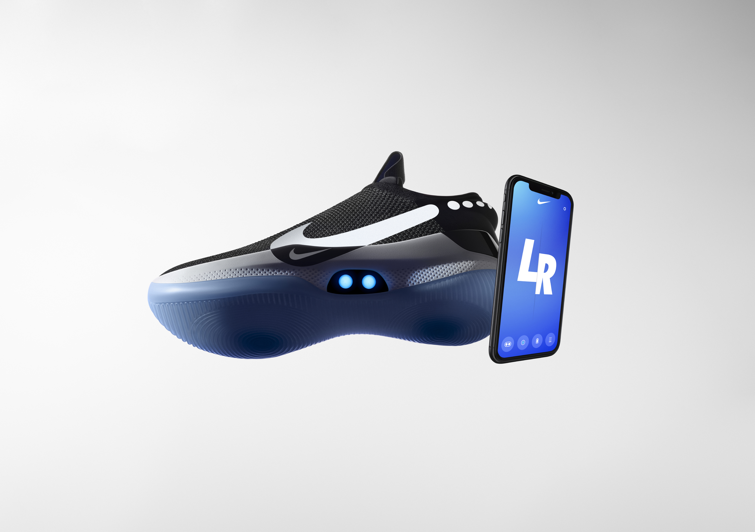 Nike New High-Tech Sneaker Nike Adapt