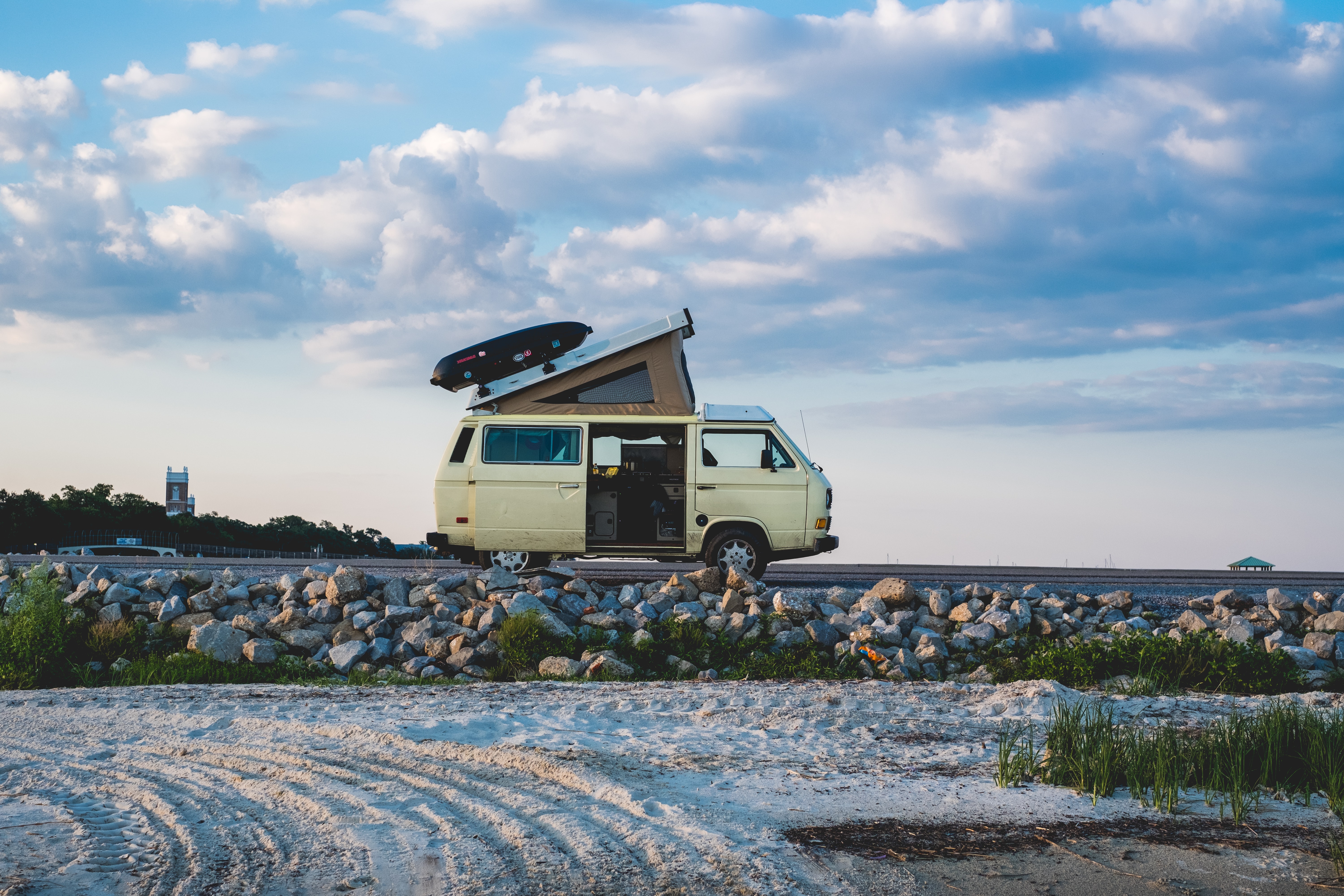 Living in a Van Pros and Cons: The Truth About Vanlife
