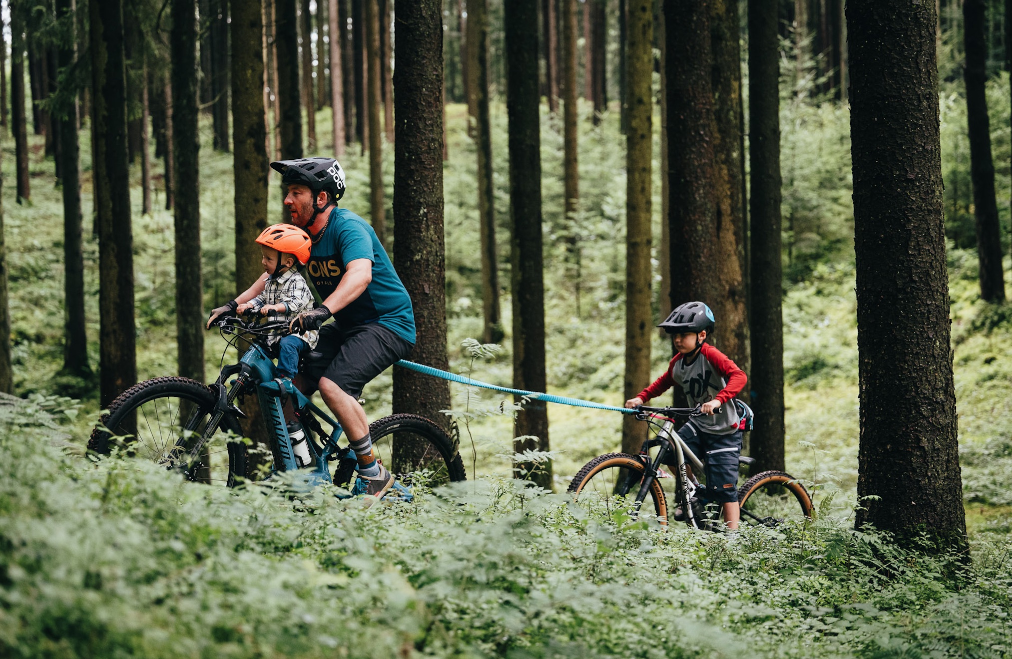 Faire du VTT avec son enfant : l'équipement