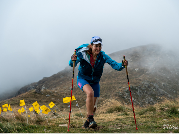 Ultratrail Läuferin Annabel Müller in den Bergen