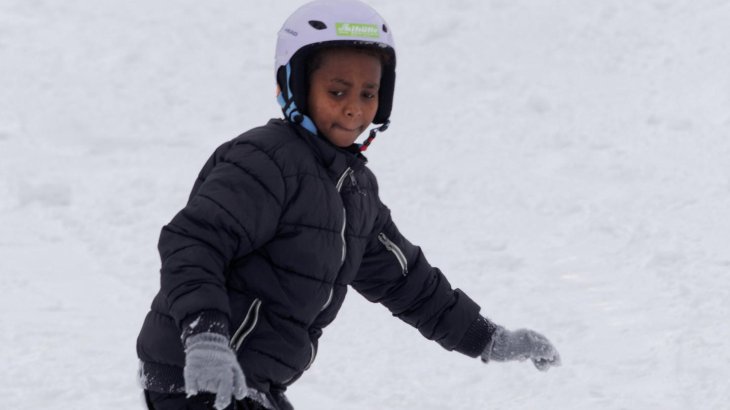 Flüchtlinge beim Wintersport