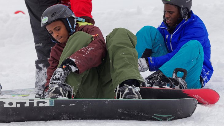 Flüchtlinge beim Wintersport