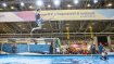Blaue Oase im Outdoor-Bereich: Das Watersport Village mit einem eigens errichteten Pool für SUP, Kajaking, Paddeln oder wie hier Slacklinen. Blaue Oase im Outdoor-Bereich: Das Watersport Village mit einem eigens errichteten Pool für SUP, Kajaking, Paddeln oder wie hier Slacklinen.