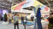 In Halle A4 steht der CSR Hub & Sustainability Kiosk, der neben einer klassischen Ausstellungsfläche der Vereinigungen „Brands for Good“ und „Greenroom Voice“ mit ihren nachhaltigen Brands auch weitere Informations- und Austauschmöglichkeiten bietet. In Halle A4 steht der CSR Hub & Sustainability Kiosk, der neben einer klassischen Ausstellungsfläche der Vereinigungen „Brands for Good“ und „Greenroom Voice“ mit ihren nachhaltigen Brands auch weitere Informations- und Austauschmöglichkeiten bietet.