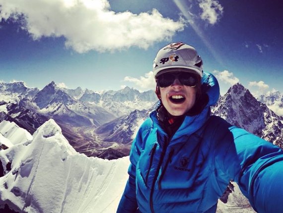 Alone in the Himalayas: Mountain climber Jost Kobusch doesn’t back down from anything.
